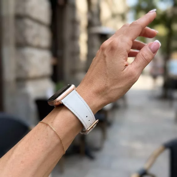 Apple Watch bőróraszíj /fehér/ 40/41 és 42mm