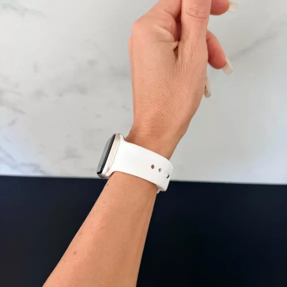 Apple Watch szilikon óraszíj gömb csattal /fehér/ 44/45/46/49 mm