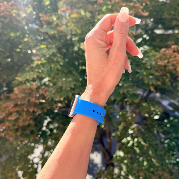 Apple Watch szilikon óraszíj gömb csattal /kék/ 44/45/46/49 mm