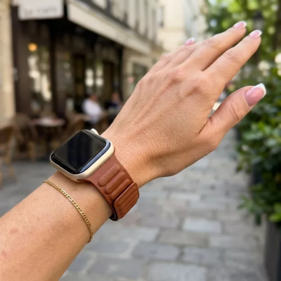 Apple Watch két részes mágneses bőróraszíj /barna/ 40/41 és 42mm