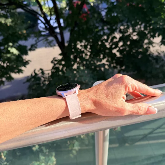 MYBANDZ Litchi mágneses szilikon óraszíj /púder-bézs/ / 20mm