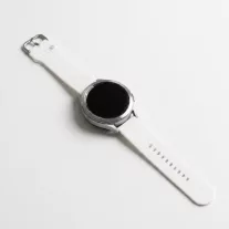 MYBANDZ Szilikon óraszíj fém csattal /fehér/ 20 mm