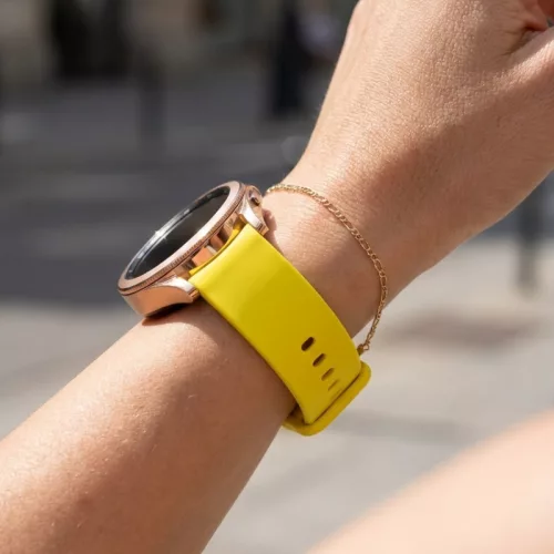 MYBANDZ Szilikon óraszíj fém csattal /sárga// 20mm