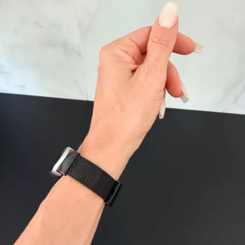 Xiaomi Smart Band 8/9/10 - Csatos milánói fém óraszíj - fekete