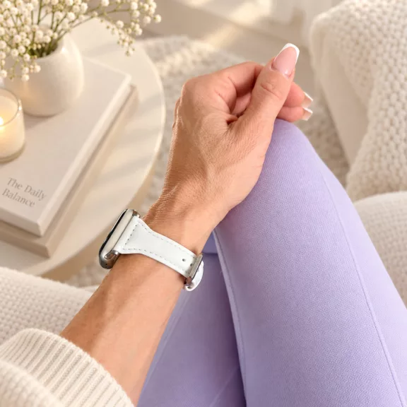 Apple Watch vékony bőróraszíj /fehér/ - ezüst csattal 44/45/46/49 mm