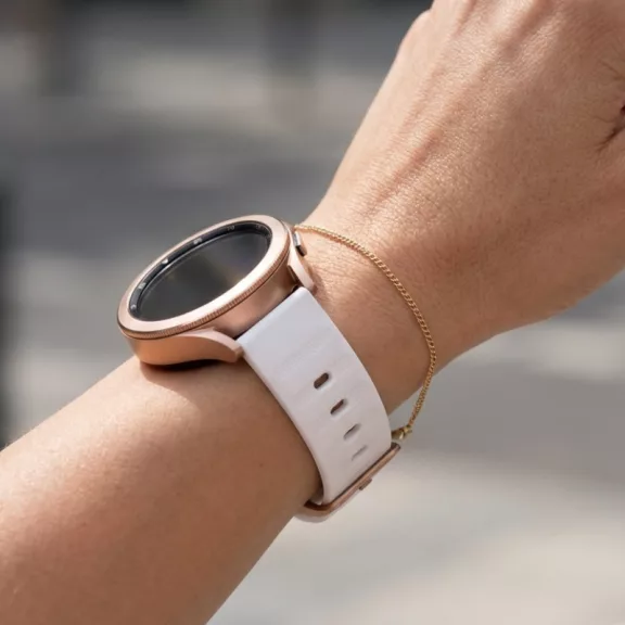 MYBANDZ Recés szilikon óraszíj fém csattal /fehér/ 20mm