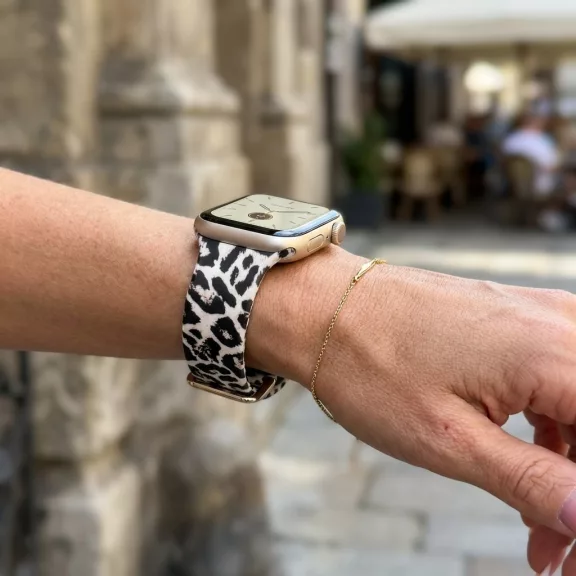 Apple Watch csatos szilikon óraszíj /leopárd/ 44/45/46/49 mm