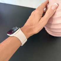   Apple Watch Litchi mágneses szilikon óraszíj /bézs/ 44/45/46/49 mm