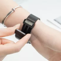   Mybandz Csatos milánói fém óraszíj-Samsung Galaxy Watch 4-5-6-7/fekete/20mm